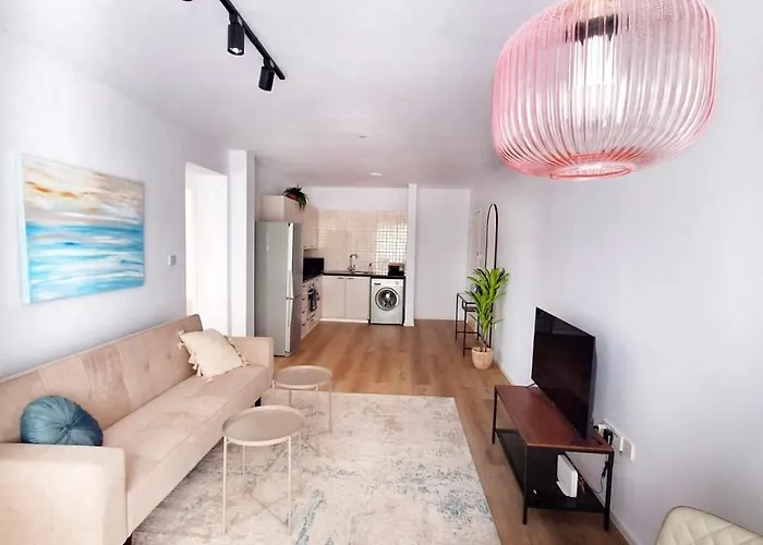 H&o Iris Sea Breeze Apartament *