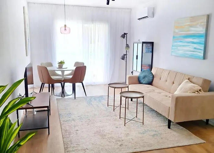 Apartament H&o Iris Sea Breeze